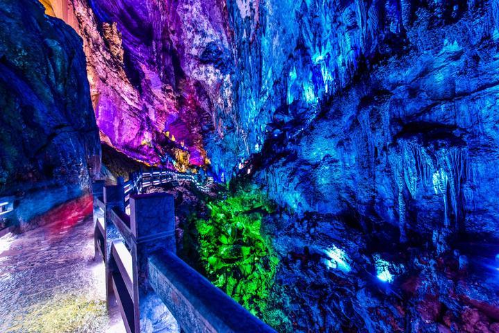 精灵的冒险之旅